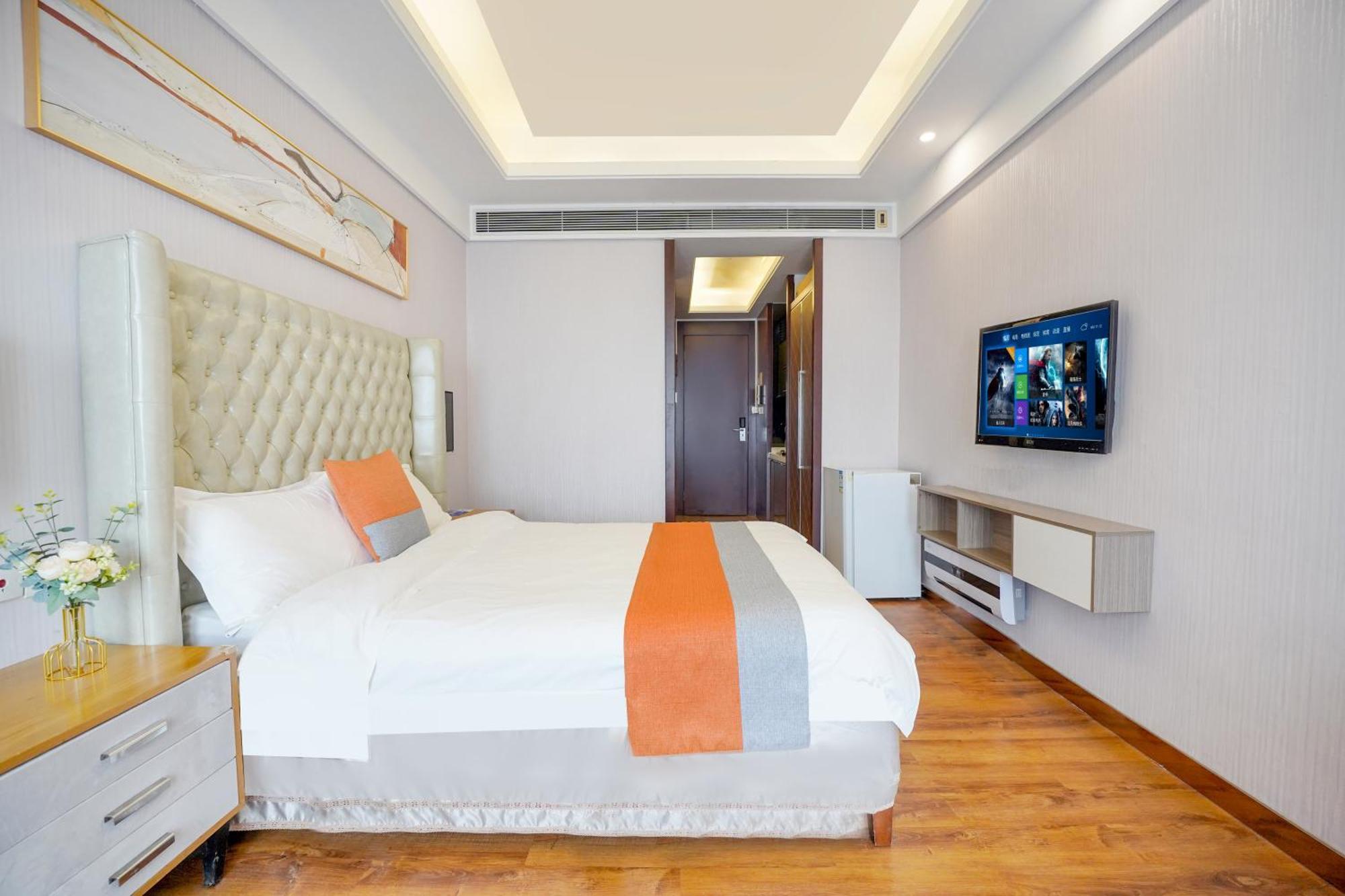 Ht Legend Hotel Changgang Metro Station Exit F -Direct To Canton Fair Экстерьер фото